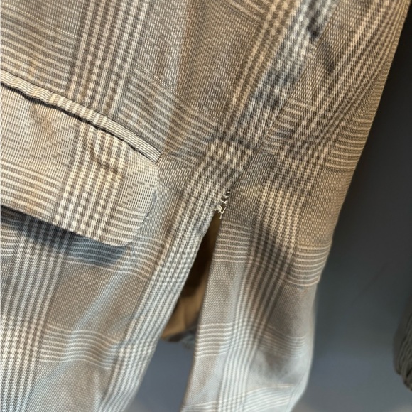 Abercrombie & Fitch Blazer and Skirt Set - Picture 6 of 12